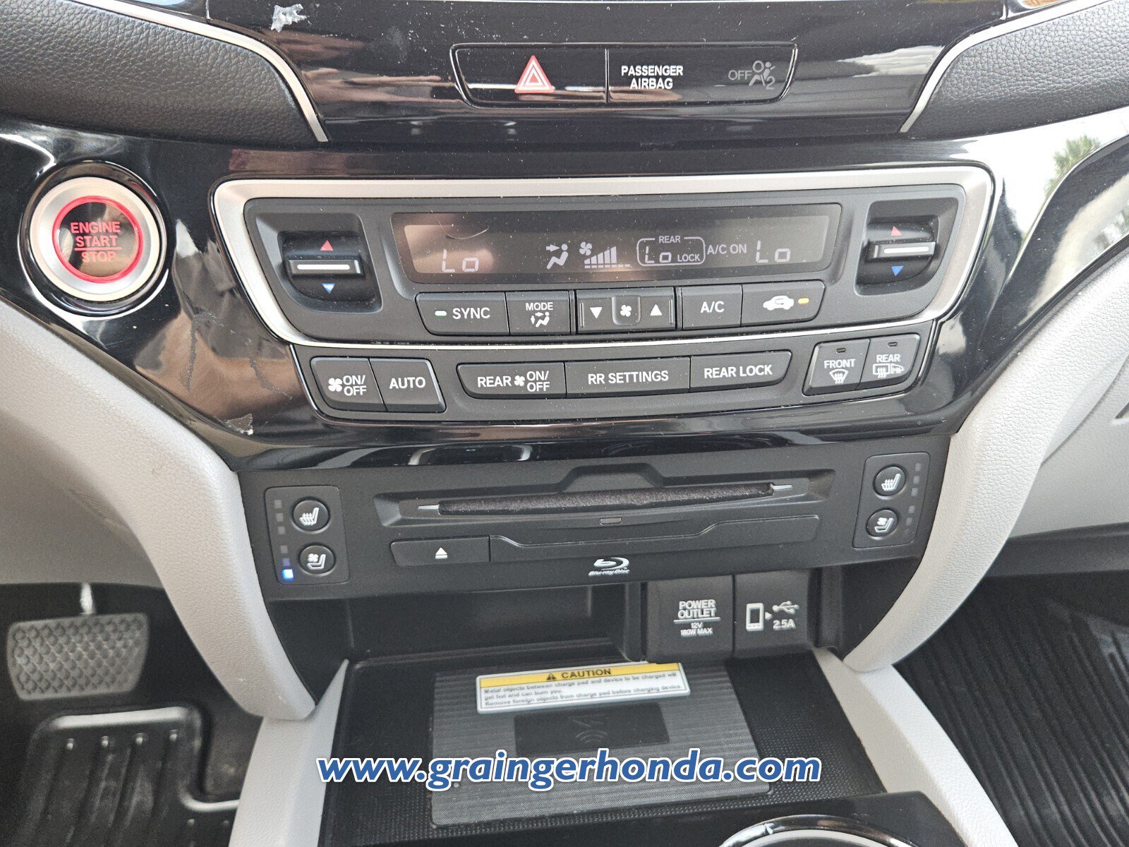 Used 2020 Honda Pilot Elite image 17