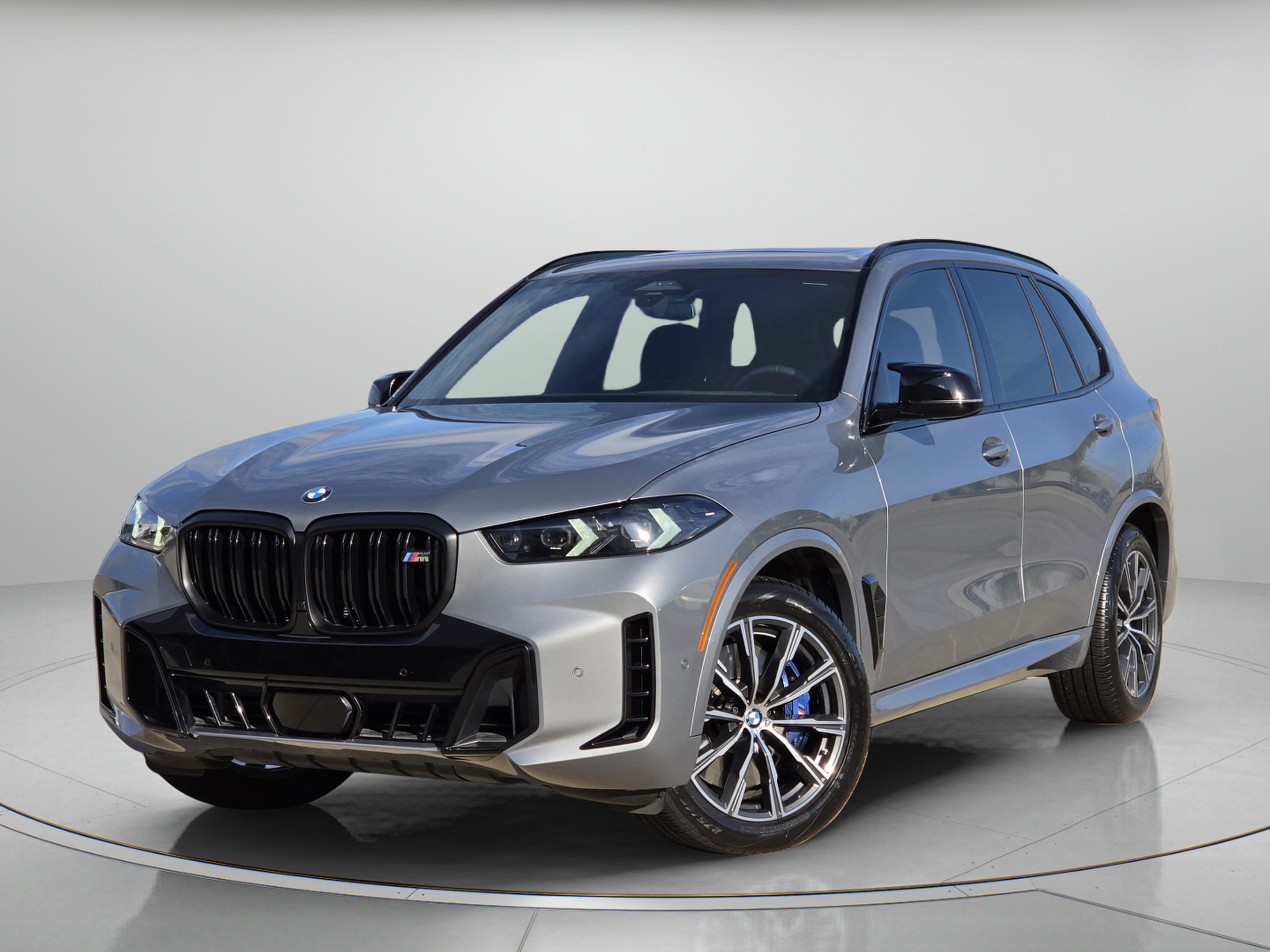 Used 2025 BMW X5 M60i w/ M Sport Professional Package AWD/4WD image 1