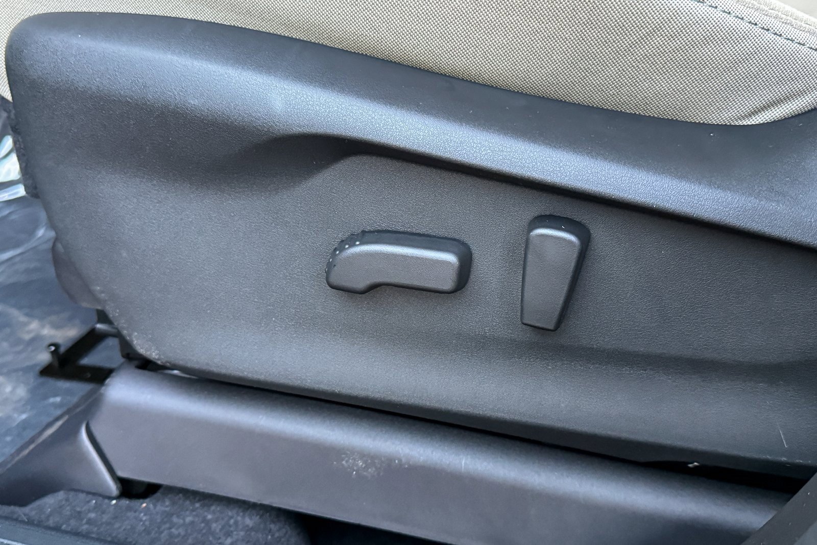 New 2025 Subaru Ascent Premium w/ Popular Package #2 image 14