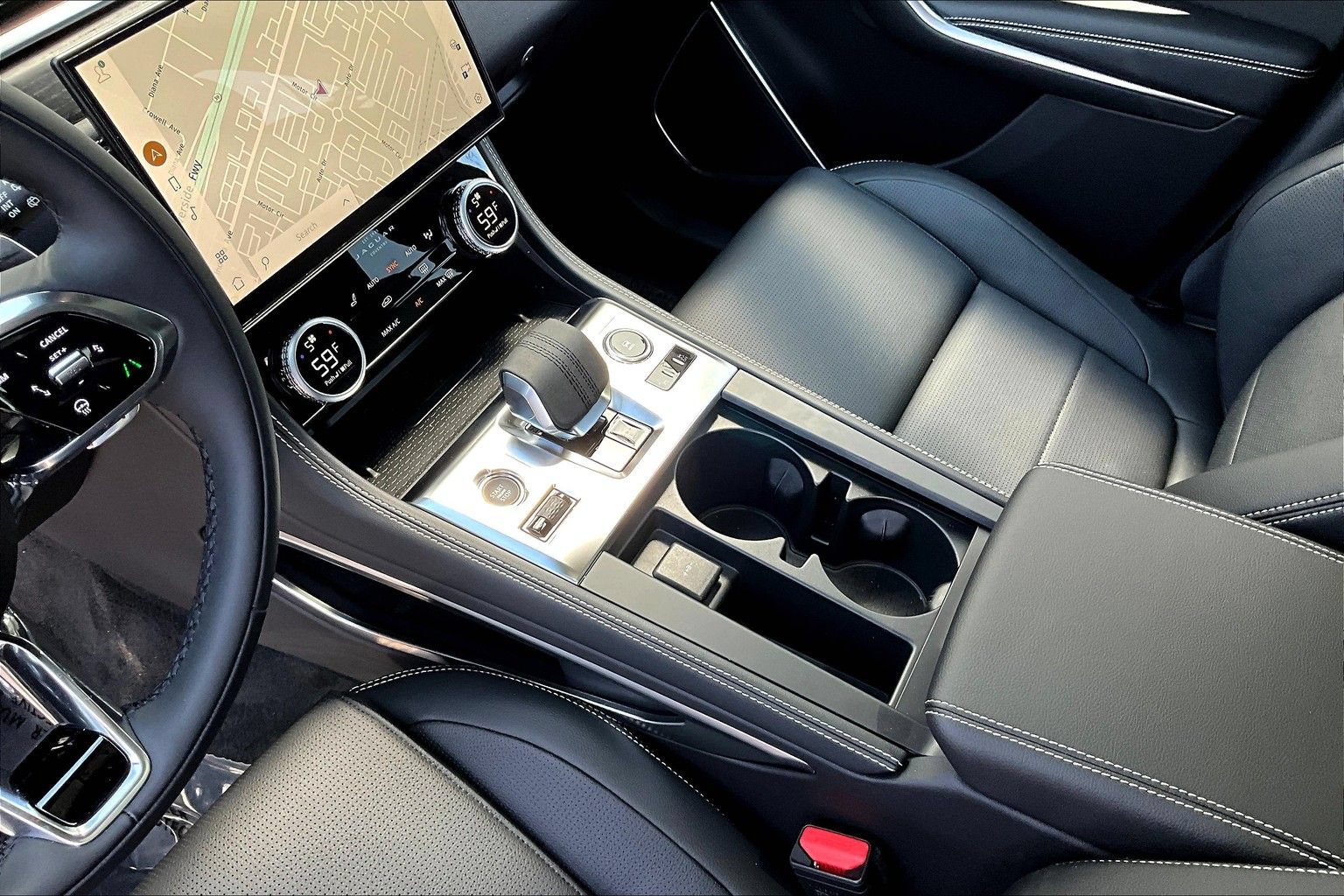 New 2026 Jaguar F-PACE R-Dynamic S AWD/4WD image 8