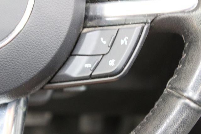Used 2016 Ford Mustang Convertible RWD image 18