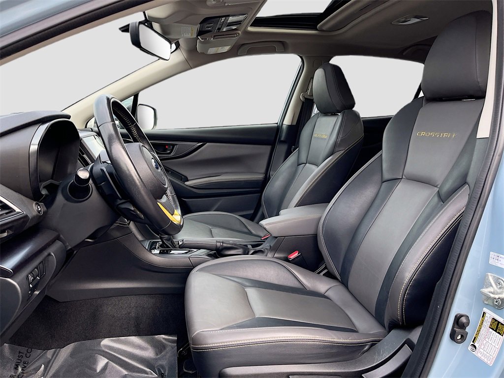 Used 2022 Subaru Crosstrek 2.5i Sport w/ Moonroof Package image 19