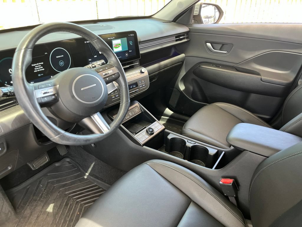 Used 2024 Hyundai Kona Limited FWD image 16