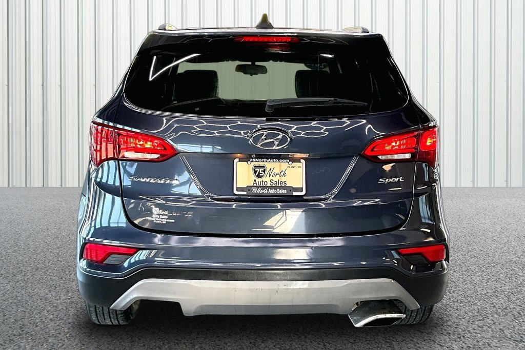 Used 2018 Hyundai Santa Fe Sport w/ 2.4L Value Package 02 FWD image 5