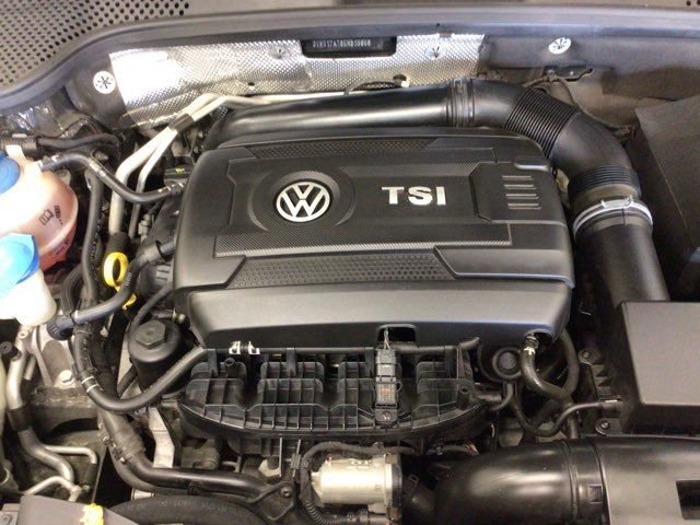 Used 2014 Volkswagen Beetle 1.8T FWD image 24