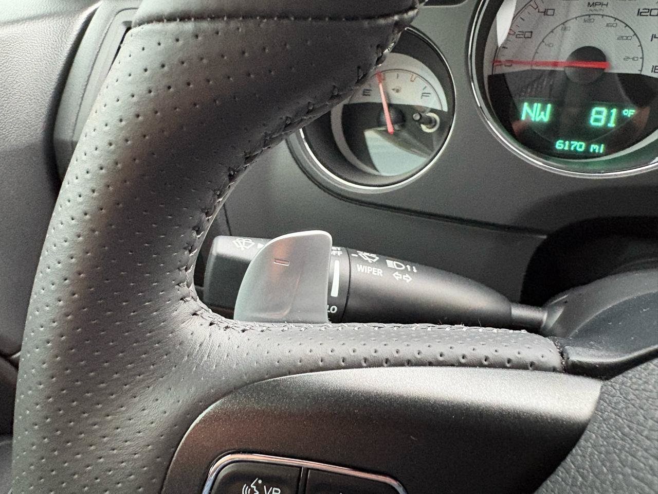 Used 2014 Dodge Challenger R/T RWD image 36