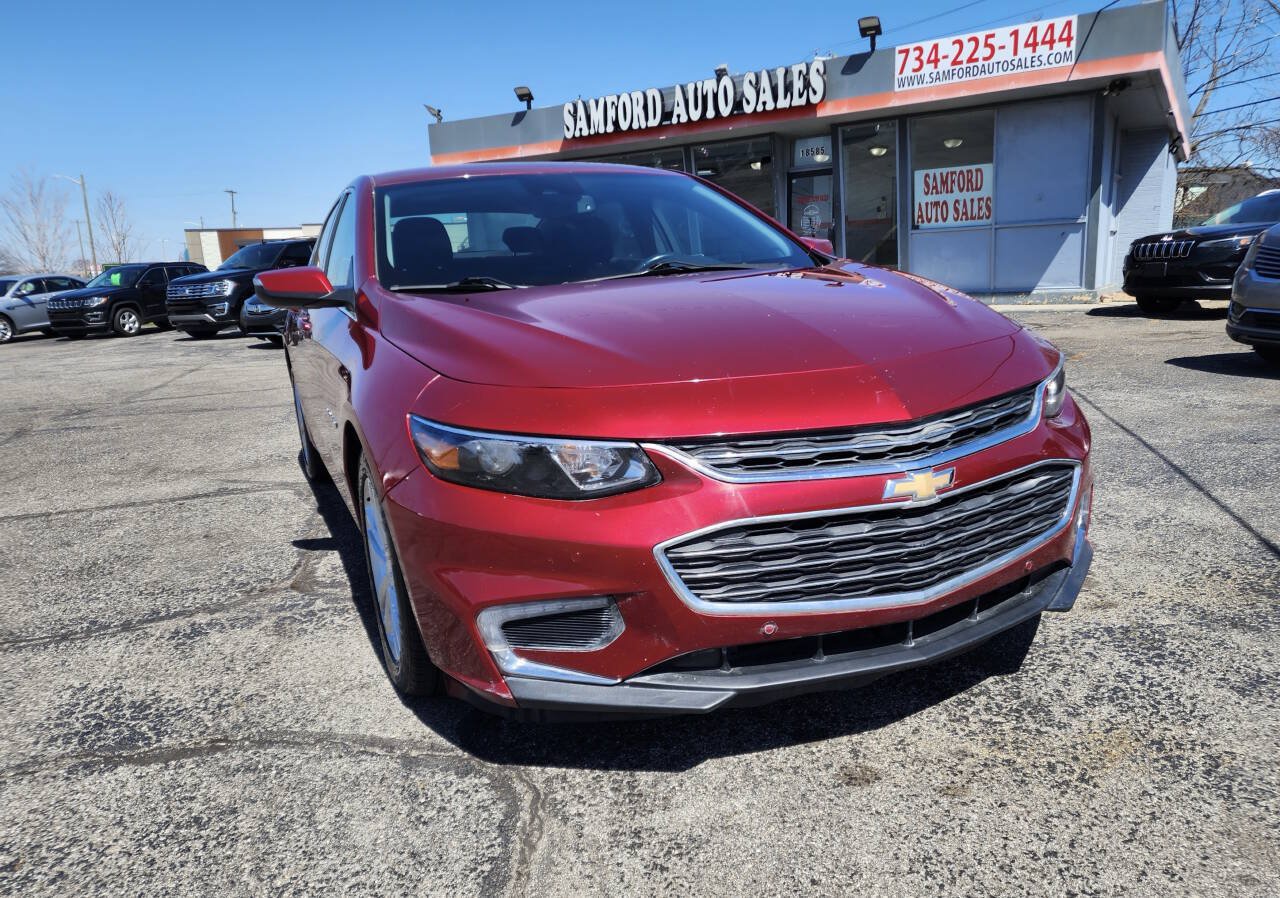 Used 2018 Chevrolet Malibu LT w/ Driver Confidence Package FWD image 6