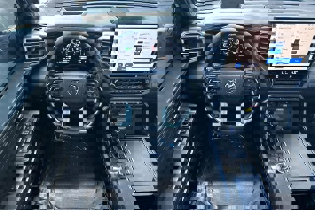 Used 2022 Toyota Tundra Platinum w/ Advanced Package image 17