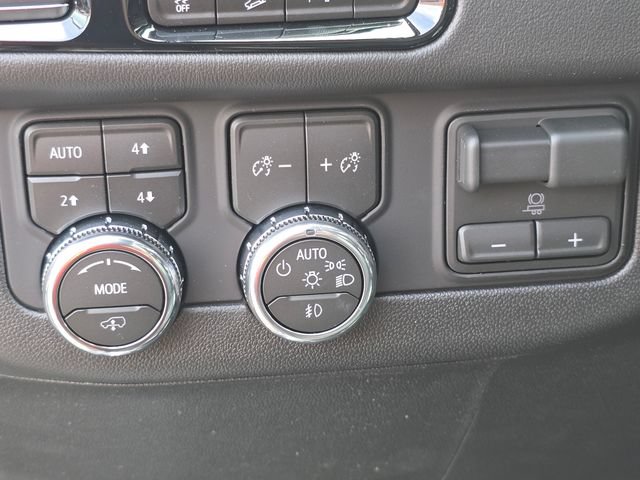 New 2026 GMC Yukon AT4 w/ AT4 Premium Plus Package AWD/4WD image 29