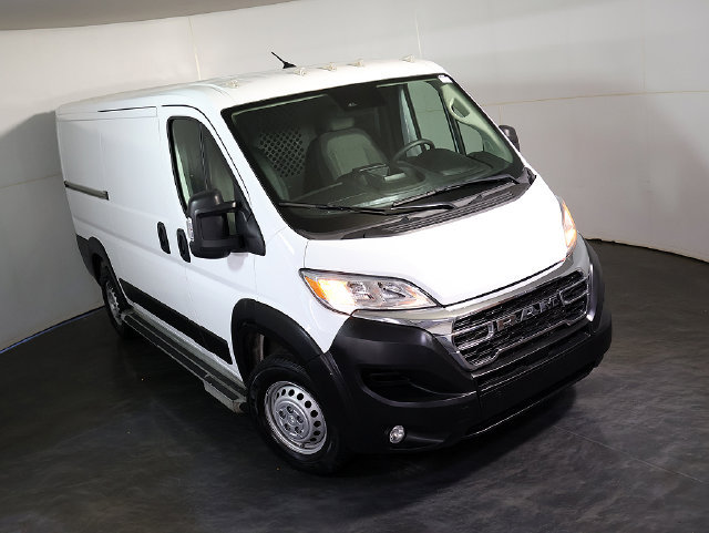 Used 2025 RAM ProMaster 2500 w/ U-Haul Equipment Group FWD image 7
