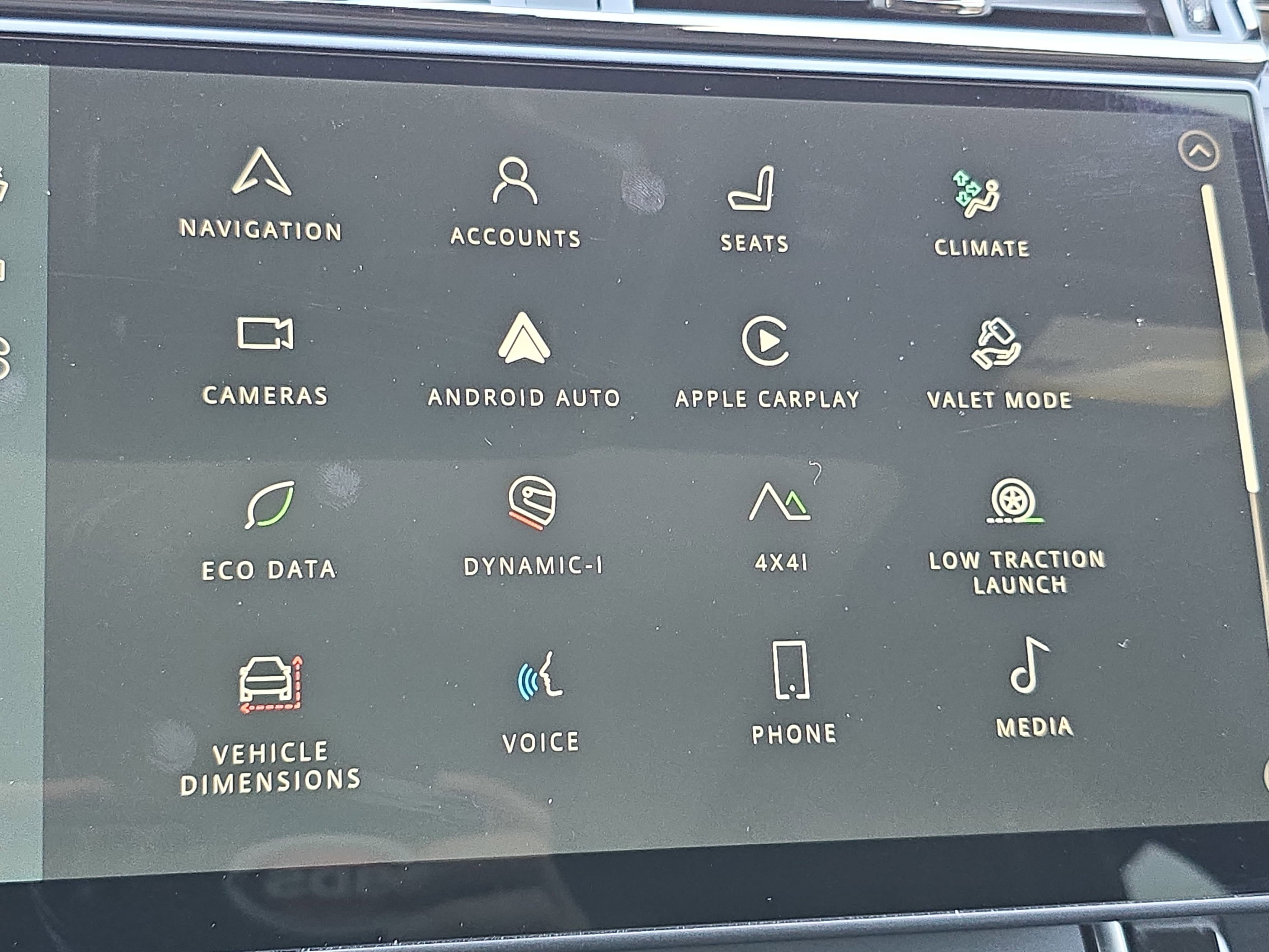 Certified 2025 Land Rover Range Rover Velar Dynamic HSE AWD/4WD image 21