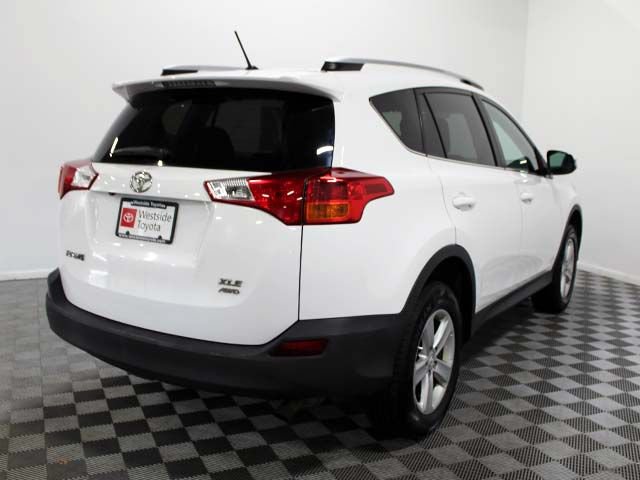 Used 2013 Toyota RAV4 XLE AWD/4WD image 6