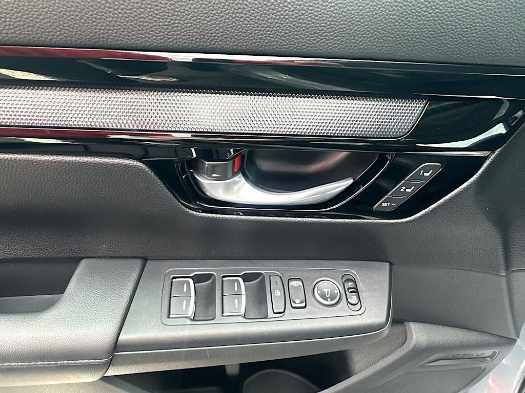 Used 2023 Honda CR-V EX-L image 17