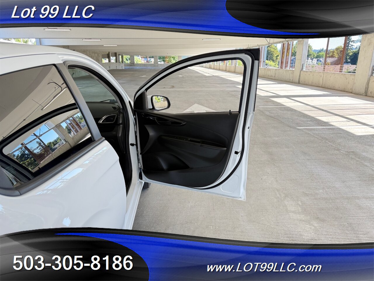 Used 2020 Chevrolet Spark LT FWD image 38