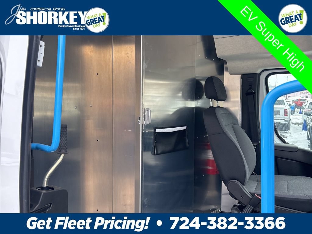New 2024 RAM ProMaster 3500 w/ Delivery Van Package FWD image 8