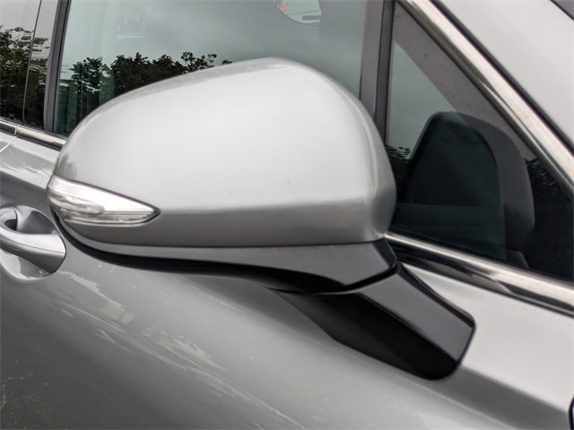 Used 2023 Hyundai Santa Fe SEL image 12