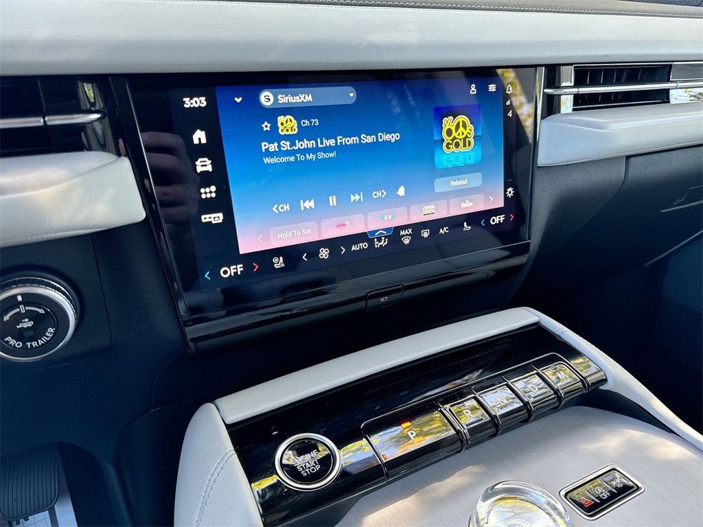 New 2025 Lincoln Navigator L Reserve image 12