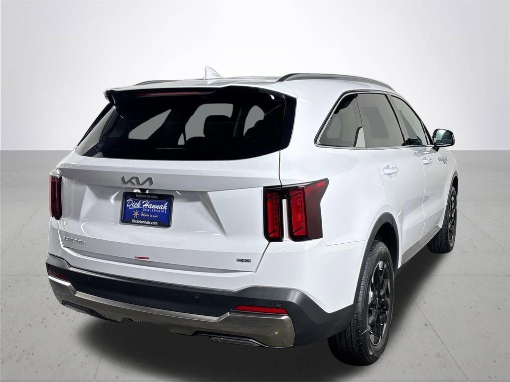 New 2025 Kia Sorento S image 7
