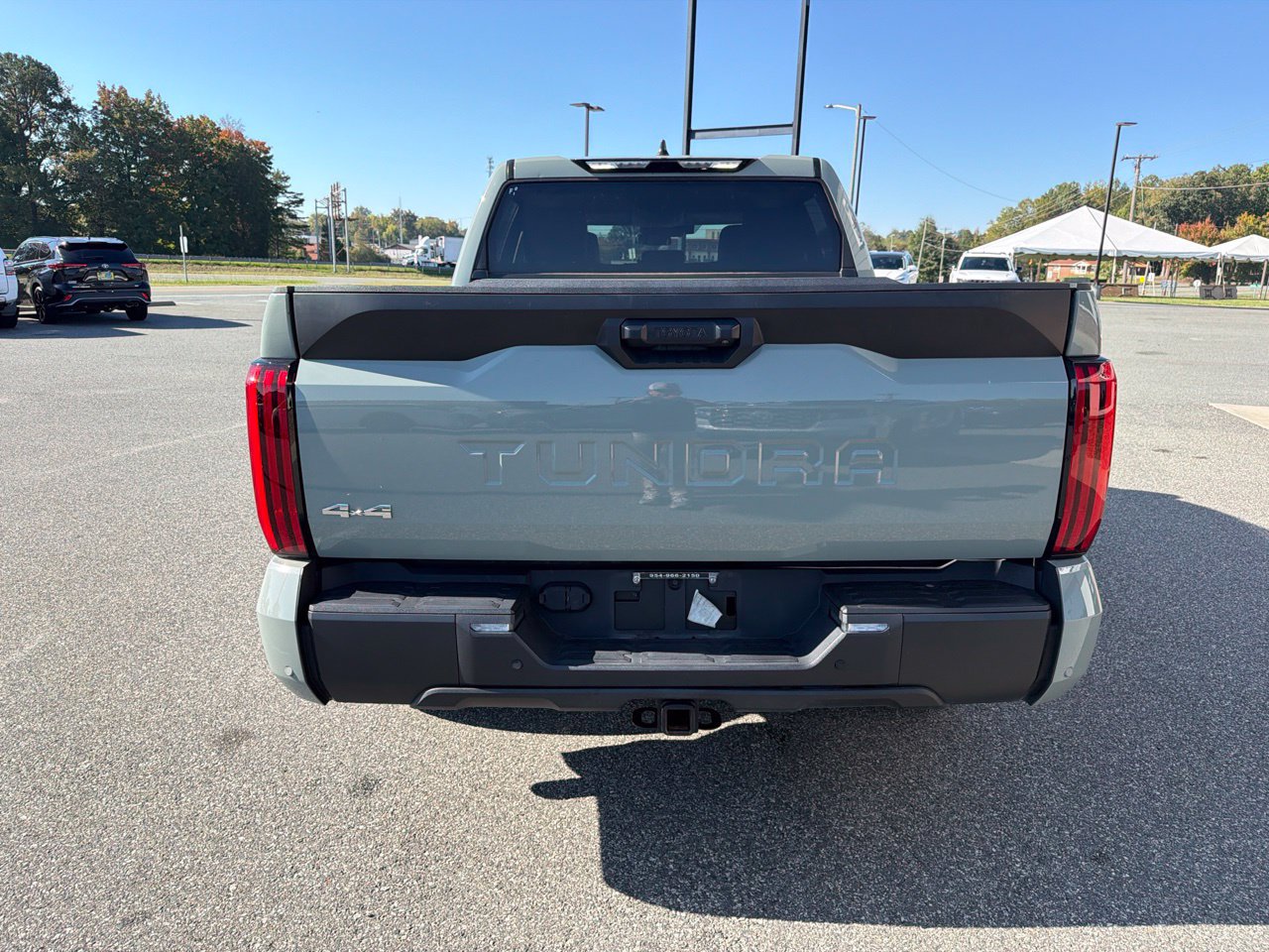 Used 2024 Toyota Tundra SR5 w/ SR5 Premium Package AWD/4WD image 8