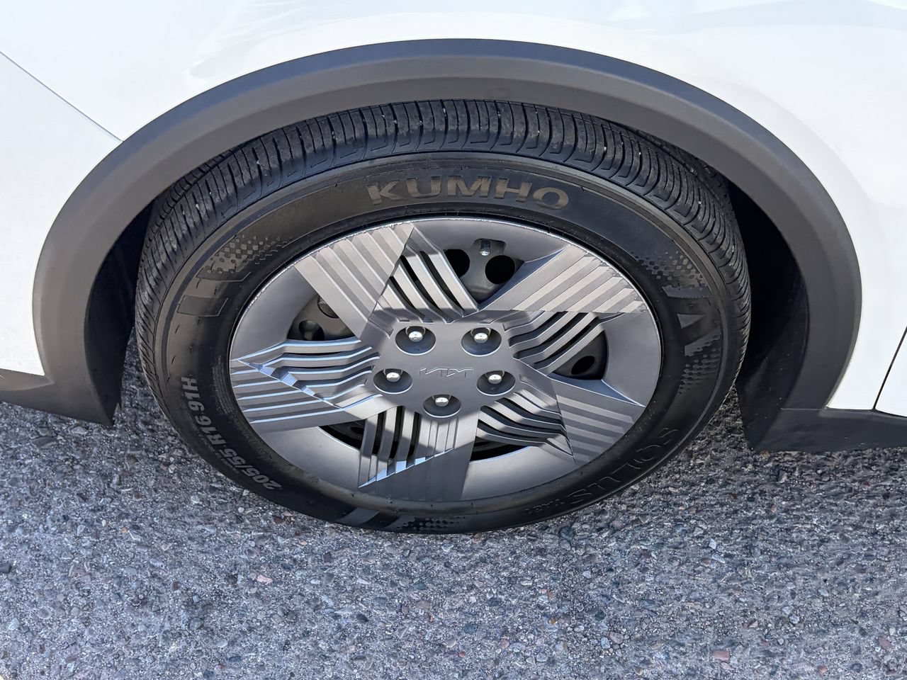 Certified 2026 Kia K4 FWD image 6