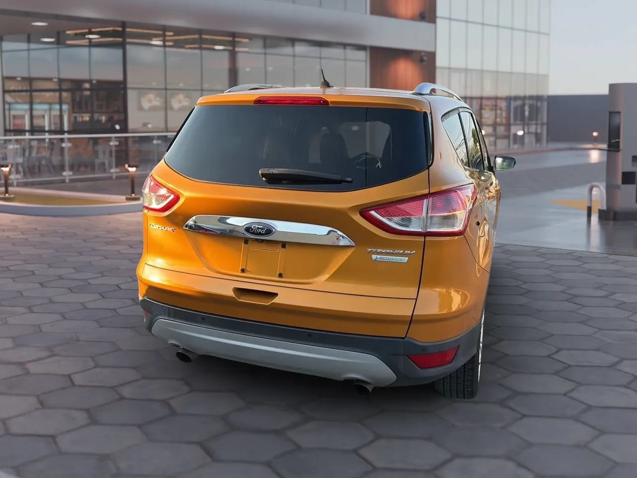 Used 2016 Ford Escape Titanium w/ Equipment Group 301A FWD image 9