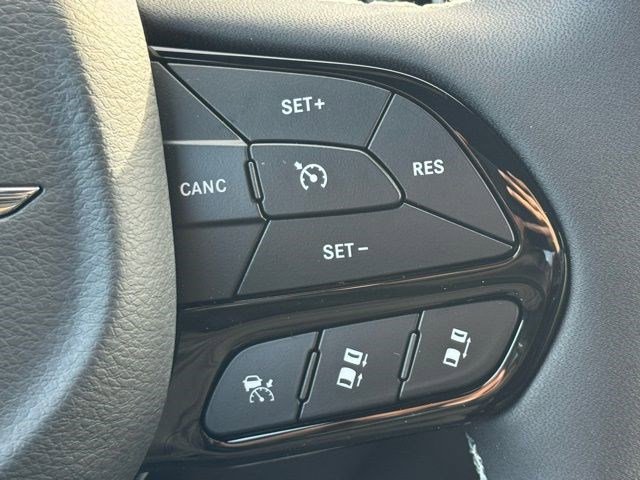 New 2026 Chrysler Pacifica Select image 18