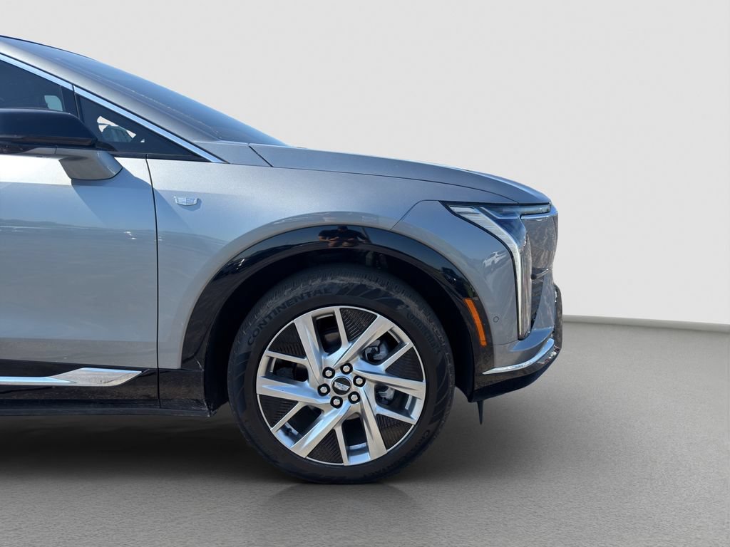Used 2025 Cadillac Optiq Luxury 1 AWD/4WD image 23