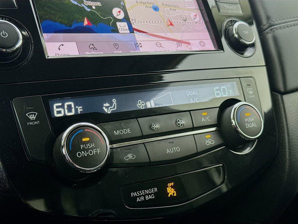 Used 2018 Nissan Rogue SL w/ Premium Package image 19
