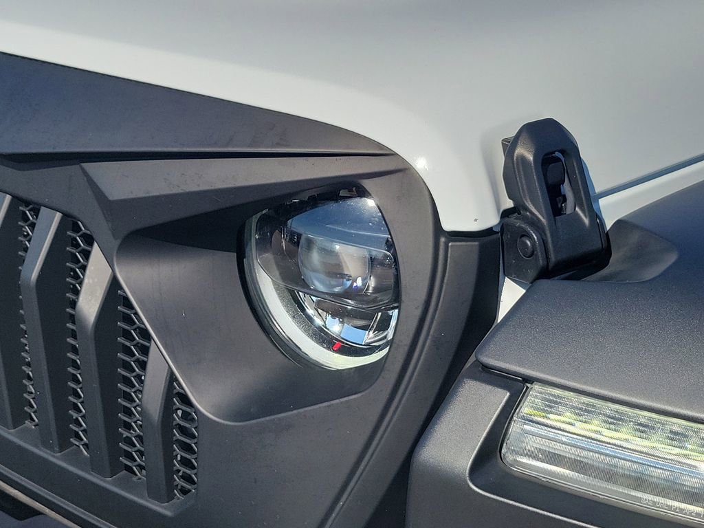 Used 2024 Jeep Wrangler Willys image 9