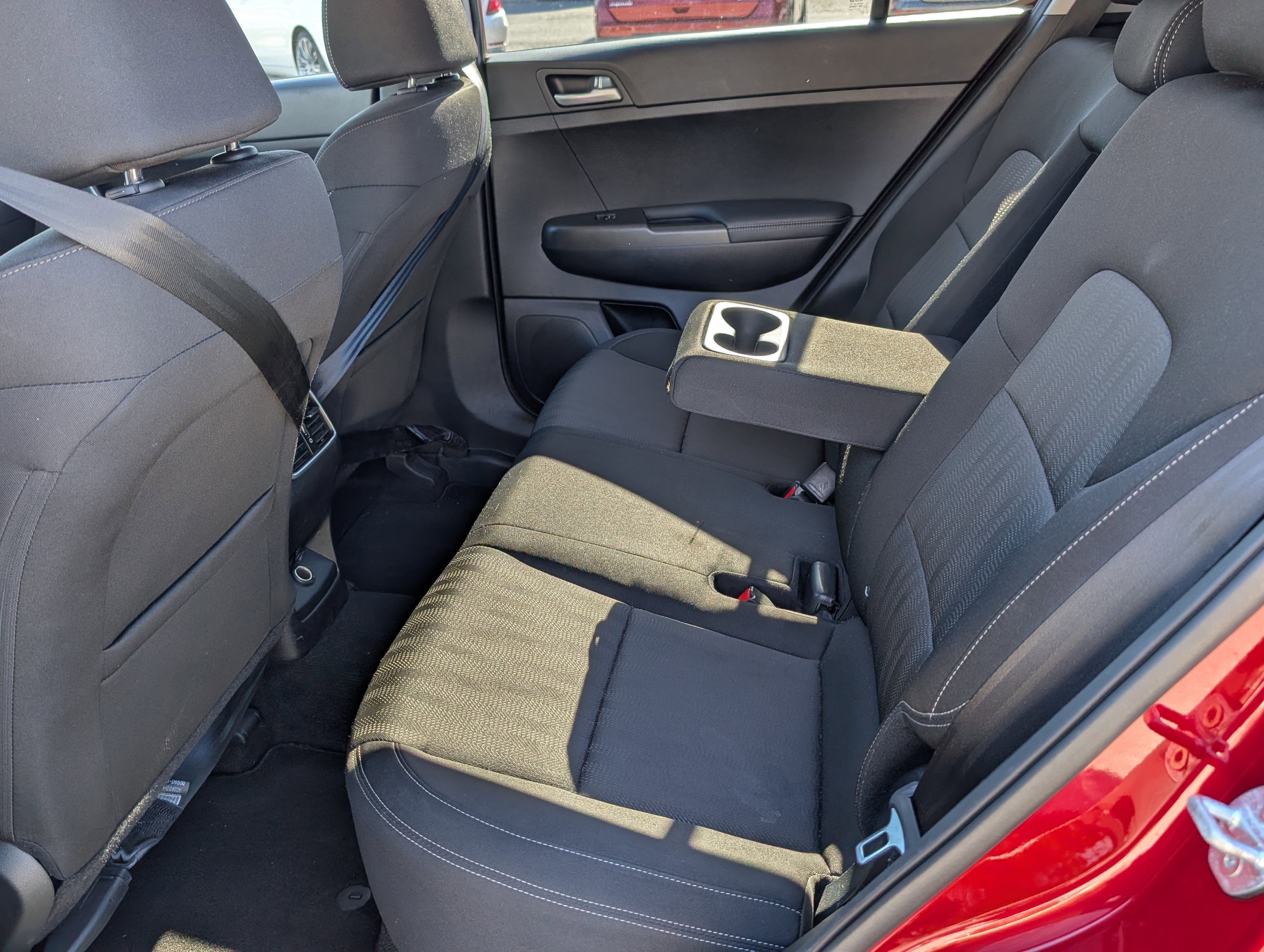 Used 2021 Kia Sportage LX image 16