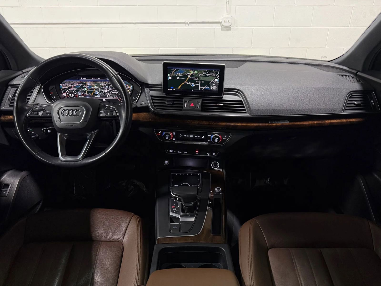 Used 2018 Audi Q5 2.0T Premium Plus w/ Premium Plus Package AWD/4WD image 19