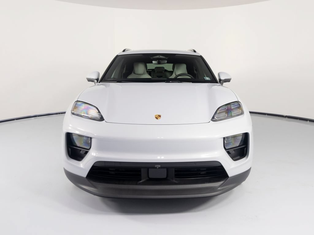 New 2026 Porsche Macan 4 Electric AWD/4WD image 14