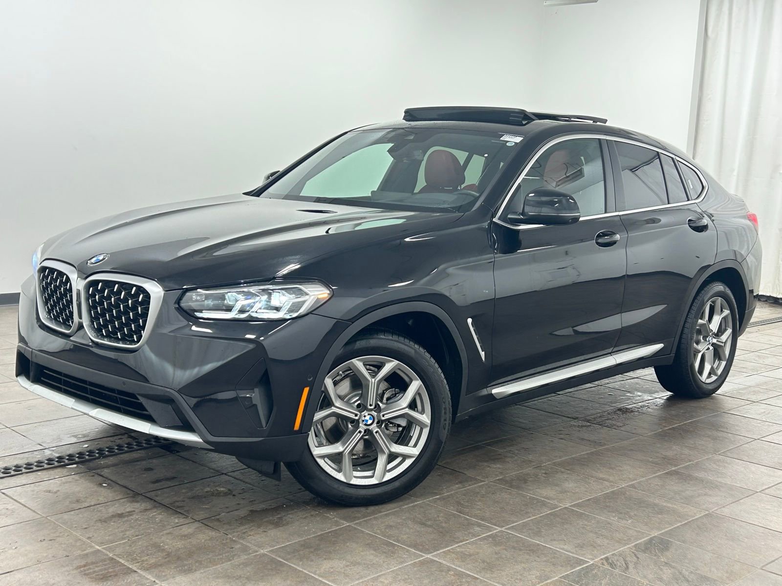 Used 2025 BMW X4 xDrive30i