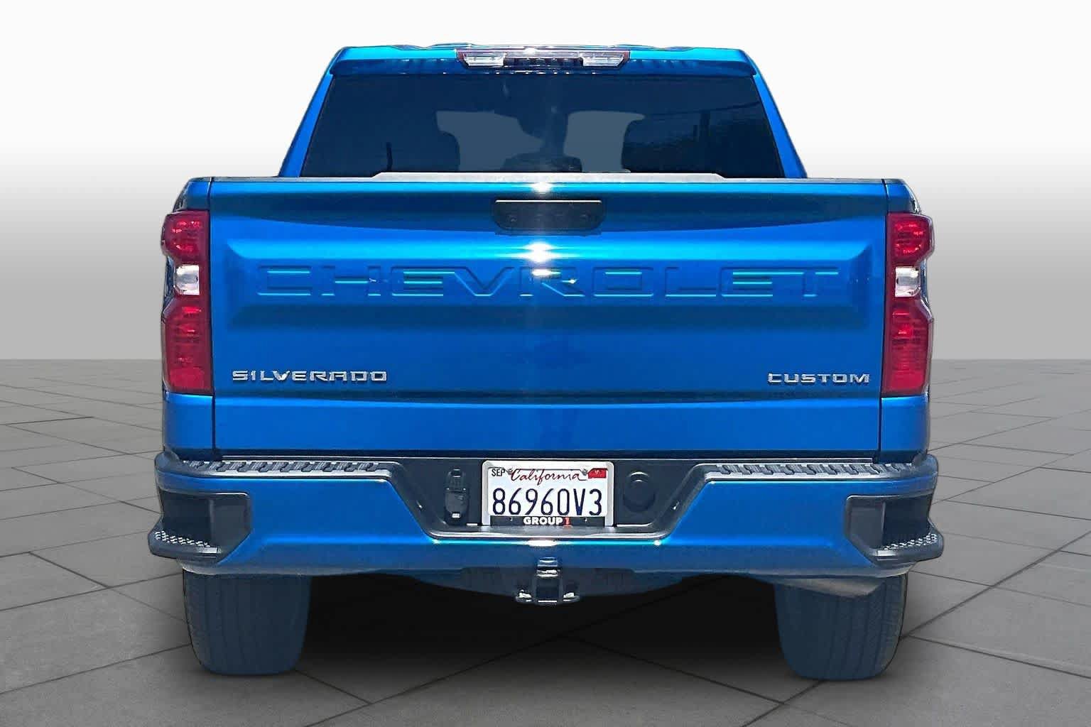 Used 2023 Chevrolet Silverado 1500 Custom AWD/4WD image 4