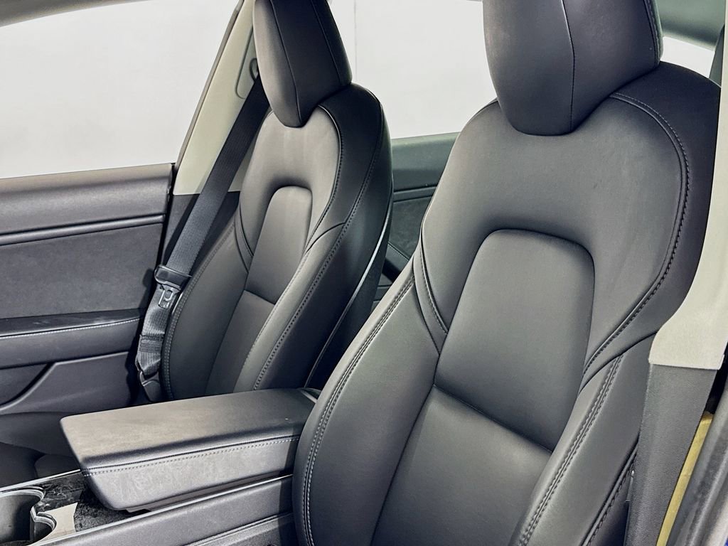 Used 2018 Tesla Model 3 Mid Range image 11