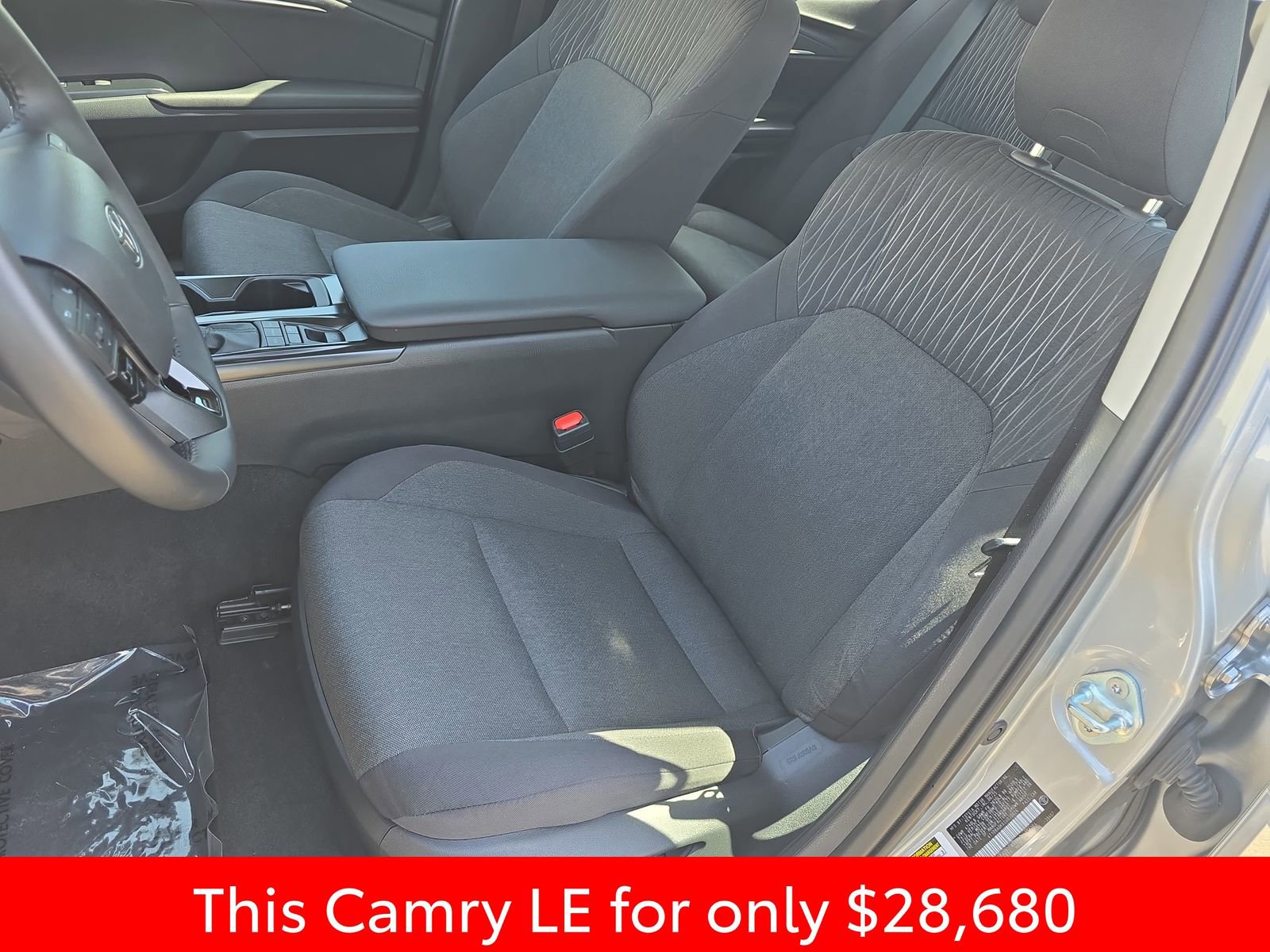 Used 2025 Toyota Camry LE w/ Convenience Package AWD/4WD image 20