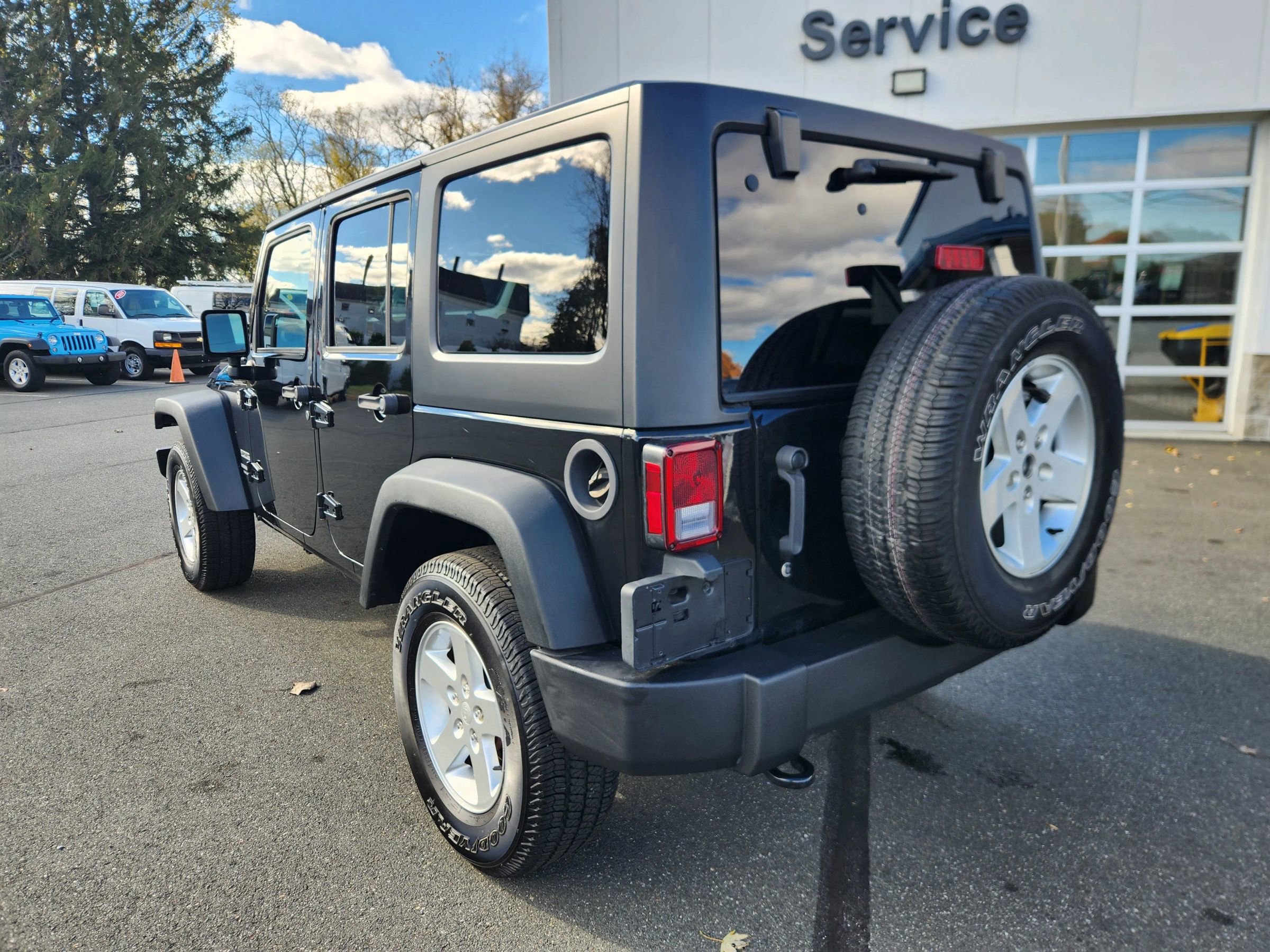 Used 2016 Jeep Wrangler Unlimited Sport w/ Quick Order Package 24S image 11