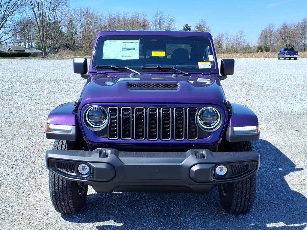 New 2026 Jeep Gladiator Sport AWD/4WD image 2
