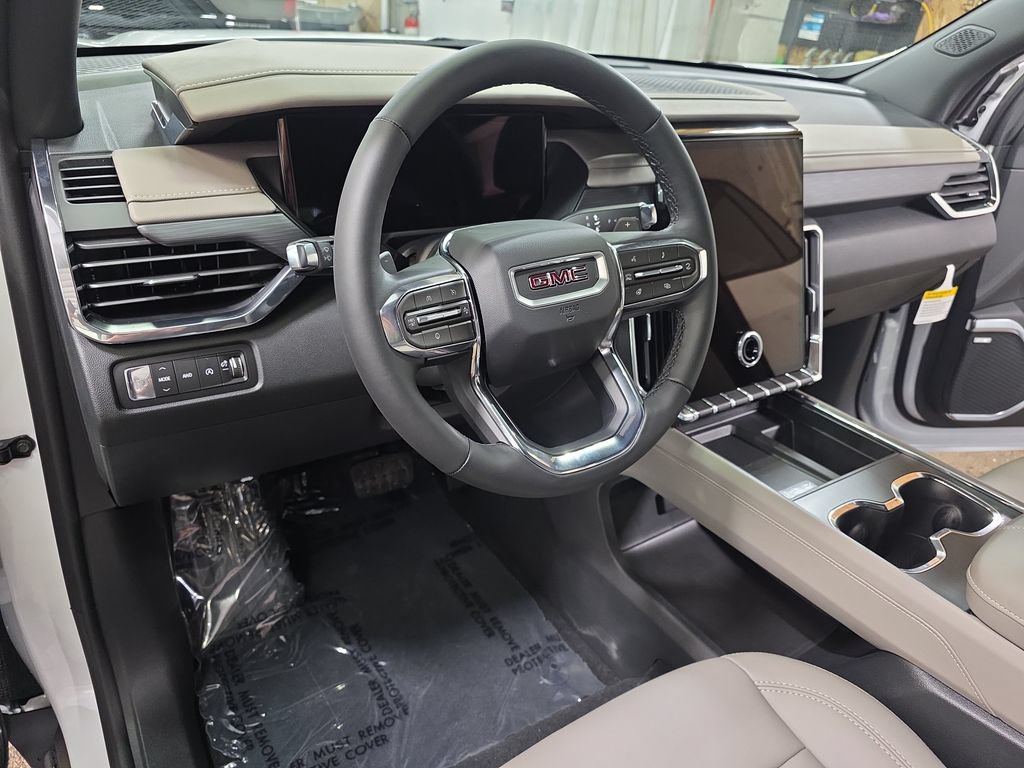 New 2026 GMC Acadia Elevation w/ Elevation Premium Package AWD/4WD image 16