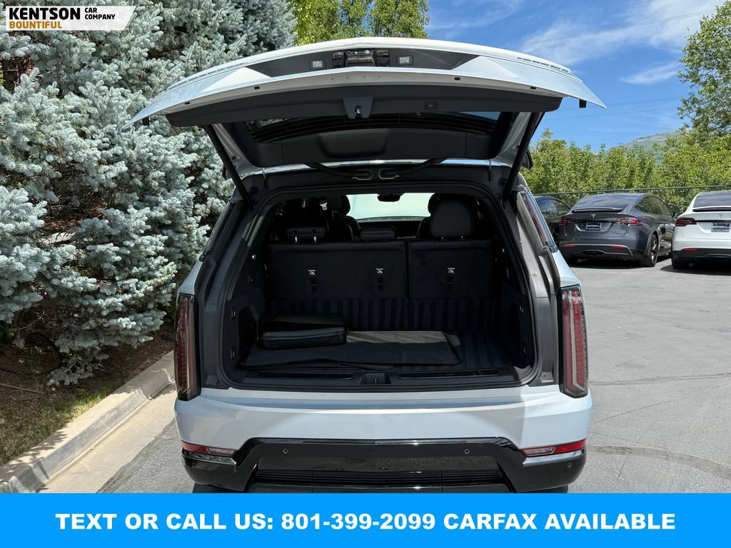 Used 2025 Cadillac Escalade IQ Sport 1 AWD/4WD image 33