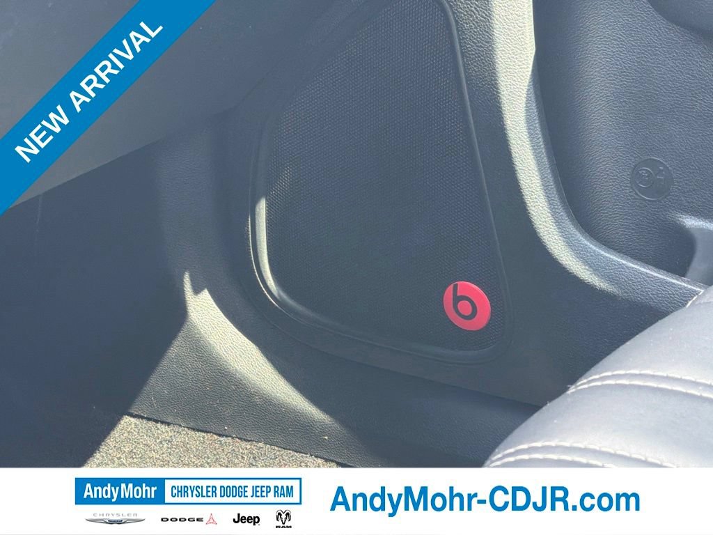 Used 2014 Chrysler 300 S w/ Light Group RWD image 32