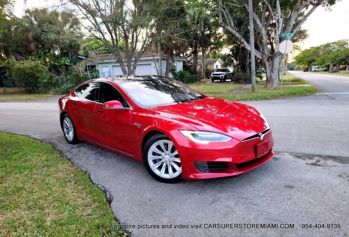 Used 2016 Tesla Model S 70D AWD/4WD image 21