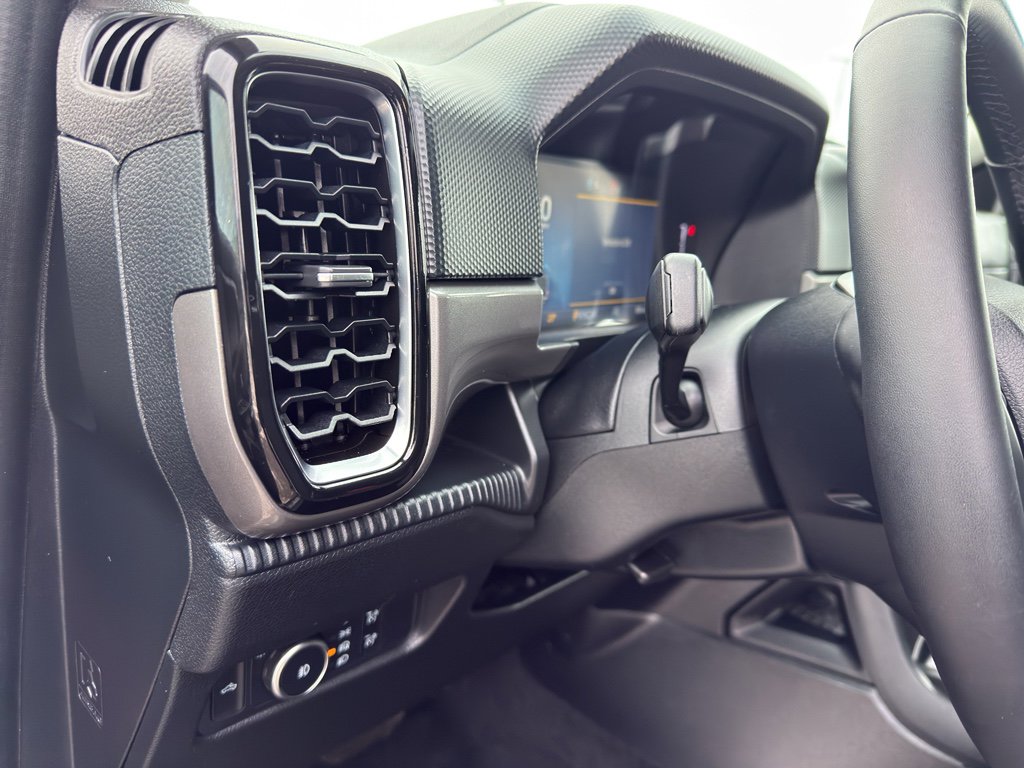Used 2025 Ford Ranger XLT image 17