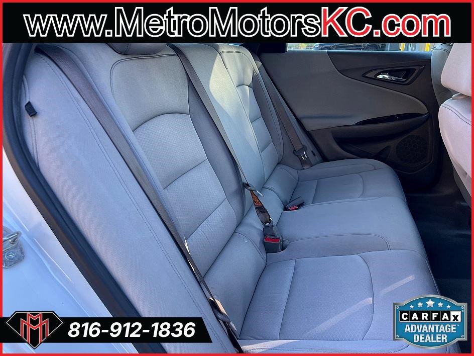 Used 2021 Chevrolet Malibu LS image 28