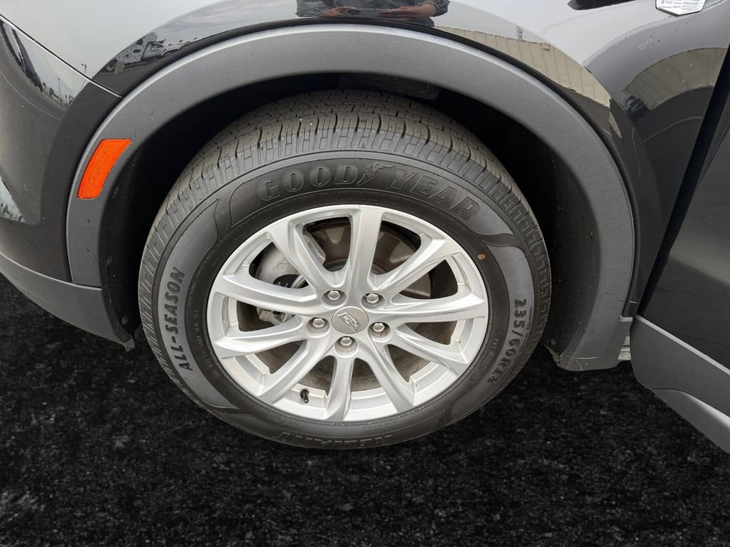 Used 2021 Cadillac XT4 Luxury image 9