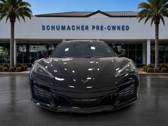 Used 2023 Chevrolet Corvette Z06 RWD image 2