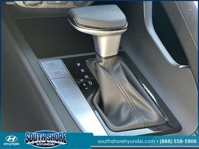 Certified 2024 Hyundai Elantra SEL FWD image 33