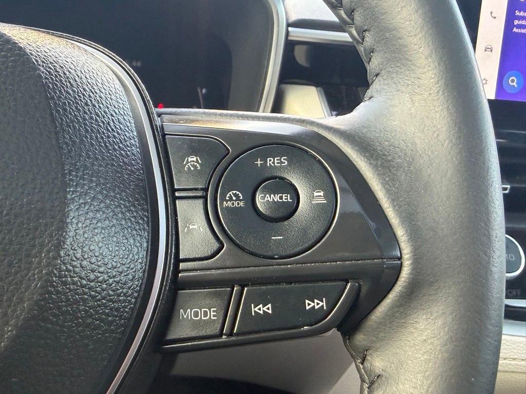 Certified 2024 Toyota Corolla Cross XLE w/ Convenience Package image 29