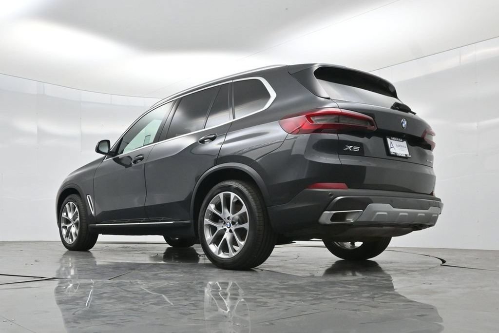 Used 2023 BMW X5 xDrive40i AWD/4WD image 58