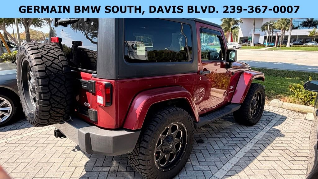 Used 2011 Jeep Wrangler Sahara w/ Dual Top Group image 10